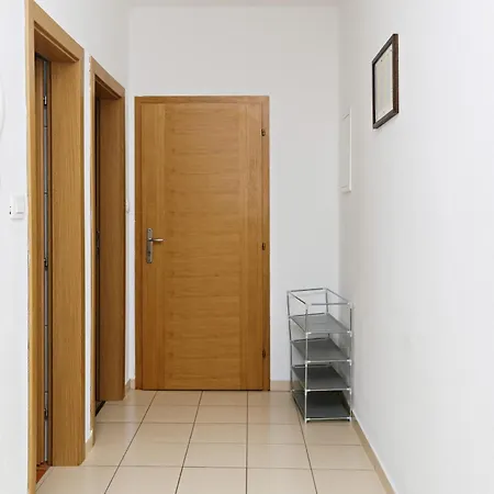 Apartment With A Parking Space Grebastica, - 24046