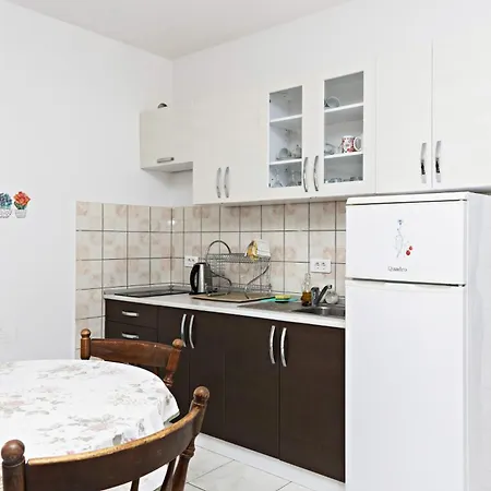 Apartment With A Parking Space Grebastica, - 24046