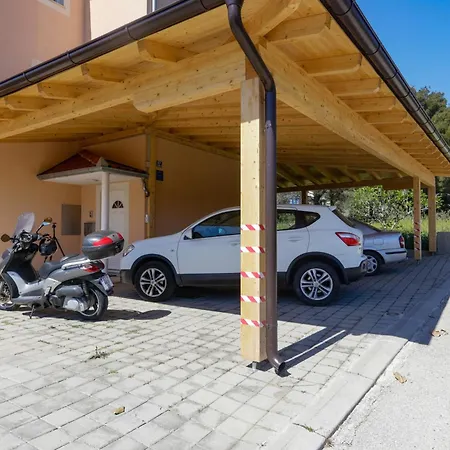 With A Parking Space Grebastica, - 24046 * Sibenik